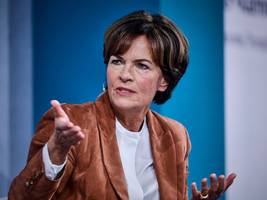 sz wirtschaftsgipfel: „wir arbeiten zu wenig“