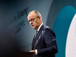 „sz wirtschaftsgipfel“: merz: koalition wird „selbstverständlich“ halten