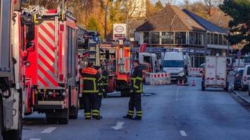gasleitung bei bauarbeiten beschädigt – stundenlange straßensperrung