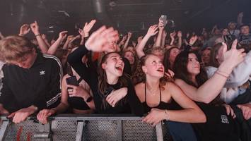 Trinker, Ultras, TikTok-Influencer: Wem man bei Konzerten in Hamburg begegnet