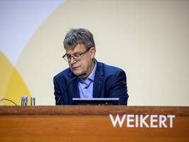 Sportpolitik: Der DOSB-Präsident soll künftig Geld bekommen