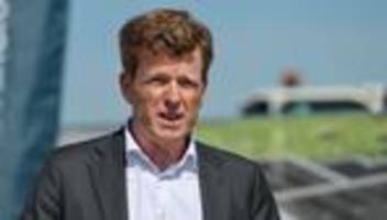 Luftverkehr: Flughafenchef: Sachsen wird weiter zwei Flughäfen haben