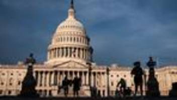 US-Repräsentantenhaus stimmt für Freigabe der Epstein-Akten