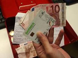 Niemanden vom Arzt abhalten: Gesundheitsministerin erwägt Wiedereinführung der Praxisgebühr