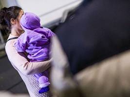 geld statt schutz: fast alle afghanen lehnen dobrindts angebot ab