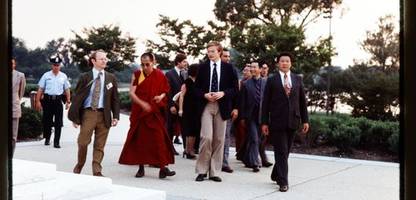 treffen mit dem dalai lama: Über eine freundschaft, die jahrzehnte hielt.