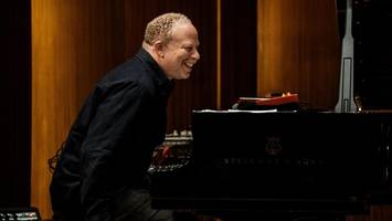 wenn musiker in der laeiszhalle einfach mal die pferde scheu machen