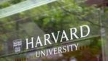 Affäre um Sexualstraftäter: Harvard nimmt erneut Verbindungen zu Epstein unter die Lupe