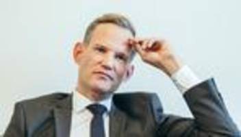 hendrik streeck: zu viel medizin ist keine fürsorge