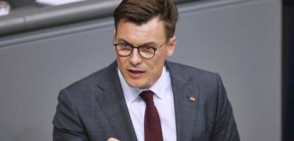 rente: sozialflügel der union unterstützt friedrich merz im rentenstreit