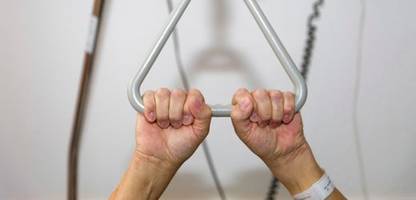 Medizin im Alter: Warum pauschale Altersgrenzen nicht sinnvoll sind - Kommentar