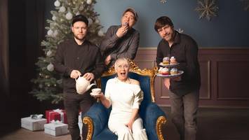 Von Mozart bis Kathy Kelly: Mit festlichen Klängen durch die Adventszeit