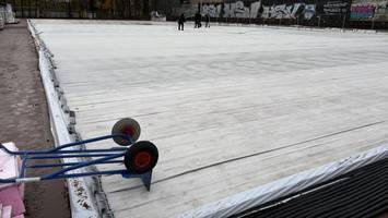 neue eisfläche in eidelstedt: probleme beim aufbau verzögern start