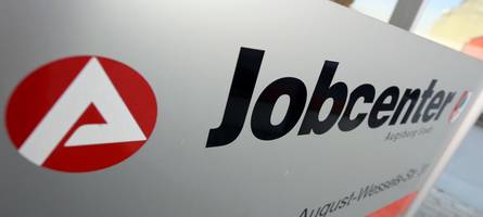 „es gibt eine kleine gruppe, die nicht mitmacht“: so oft kürzt das augsburger jobcenter das bürgergeld