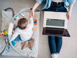 Gleichstellung: Warum wirtschaftliche Eigenständigkeit von Müttern nicht gelingt