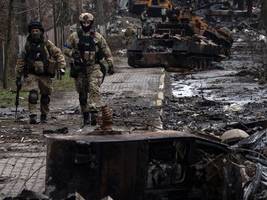 Krieg in der Ukraine: Ukraine identifiziert russischen Kommandeur als Verdächtigen für Kriegsverbrechen in Butscha