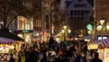 Kaufzurückhaltung: Kein Geschenkboom zu Weihnachten in Sicht