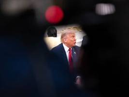 Außer bei klugen Leuten: Trump gesteht schlechte Umfragewerte ein