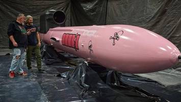 Ukrainer machen Putin mit rosa Rakete ist ein tödliches „Geschenk“