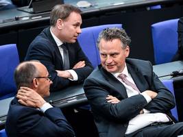 cdu: machtprobe um vorsitz der konrad-adenauer-stiftung