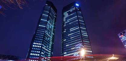 deutsche bank: us-kongress fordert kontodaten von jeffrey epstein