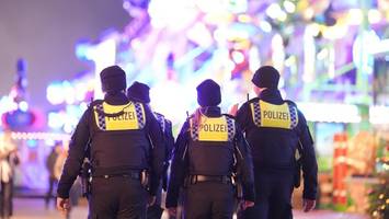 neues urteil zur beamten-besoldung: hamburg prüft konsequenzen