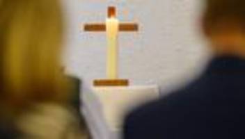 kirchen: schrumpfende anhaltische landeskirche muss sich verändern