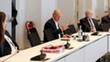 Scholz als Zeuge im Ausschuss: Olaf Scholz: Langer Verzicht auf LNG-Terminals war Fehler