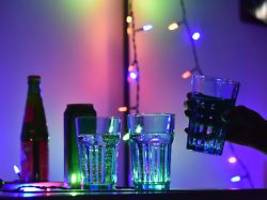 Zunehmendes Tatmittel: Bundesregierung stuft K.o.-Tropfen als Waffe ein