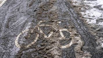 winterdienst auf radwegen: neues konzept, aber erstmal keine besserung