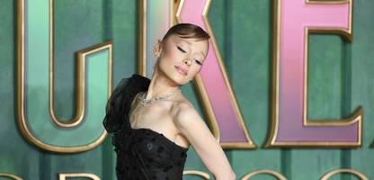 ariana grande: schauspielerin hatte angst, nicht gut genug für ihre rolle in »wicked« zu sein