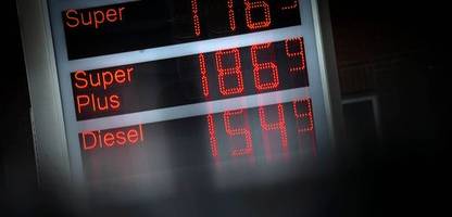 Benzinpreis: Tankstellen sollen Preise höchstens dreimal täglich anheben dürfen