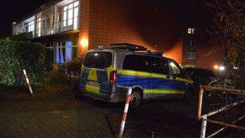 dramatischer polizeieinsatz: sohn verletzt eltern schwer