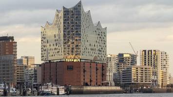 Hèctor Parra vertont Miros Bilder – aber der Funke will nicht überspringen