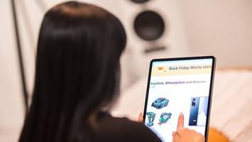 Vorsicht vor Betrügern: LKA warnt vor Fake-Shops am Black Friday