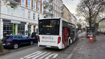 Busse müssen Fahrgäste stehen lassen – jetzt will Politik durchgreifen