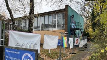 schandfleck in niendorf wird abgerissen – wochenmarkt bekommt mehr platz