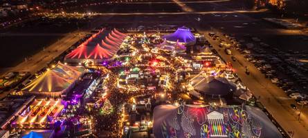 feuershow, eisstockbahn und engagement: das ist beim winter-tollwood in münchen los