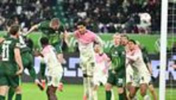 Fußball-Bundesliga: Wolfsburg verliert auch nach Trainer-Trennung weiter