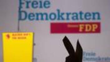 Parteien vor der Kommunalwahl: FDP läutet bei ihrem Parteitag Kommunalwahlkampf ein