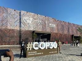 lediglich freiwillige initiative: klimakonferenz kann sich nicht auf ausstiegsplan für fossile energien einigen