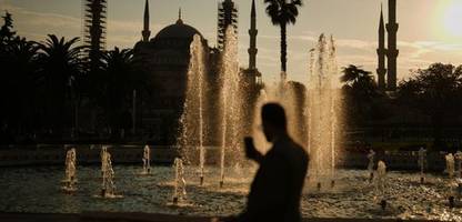 Türkei: 25 Menschen nach Restaurantbesuch in Istanbul im Krankenhaus