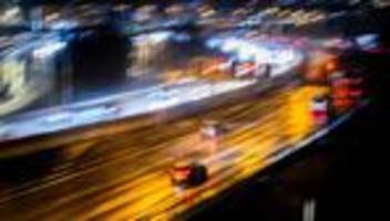 Unfälle: Autofahrer flüchtet nach Crash mit anderem Wagen