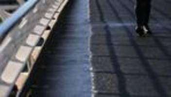 Wetter: Wintersonne trifft Glättegefahr – Autofahrer aufgepasst