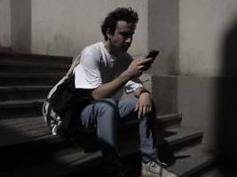 konzern nennt methodische mängel: ohne soziale medien weniger einsam? meta stoppt studie