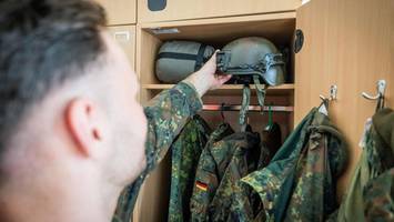 Mehrheit befürwortet Musterung ganzer Jahrgänge für Wehrdienst