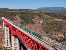 chinas großprojekte: mit ki durch den felsen