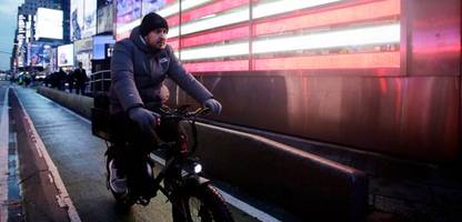 verkehrswende in new york: warum new york jetzt e-bikes drosselt