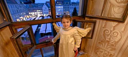 Engel auf dem Christkindlesmarkt: „Es ist toll, wenn man unten die Lichter sieht“