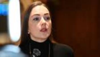 Ukraine-Krieg: Nobel-Laureatin: Sicht der Opfer fehlt in Ukraine-Gesprächen